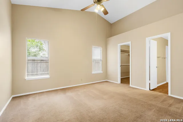 8007 Forest Crossing Live Oak, TX 78233