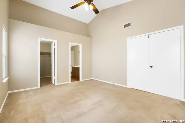 8007 Forest Crossing Live Oak, TX 78233