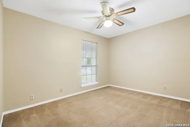 8007 Forest Crossing Live Oak, TX 78233