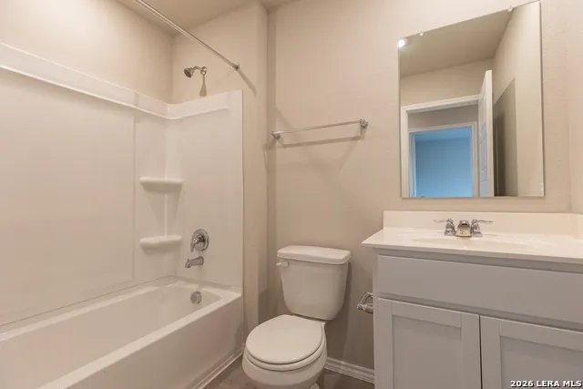 8807 OSPREY TRL San Antonio, TX 78222