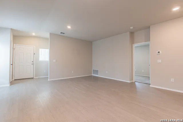 8807 OSPREY TRL San Antonio, TX 78222