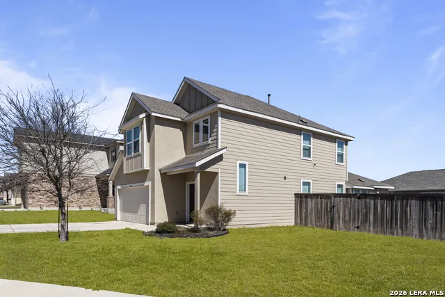 4837 PARK GLN Marion, TX 78124