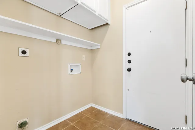 157 CARMEL DR Cibolo, TX 78108