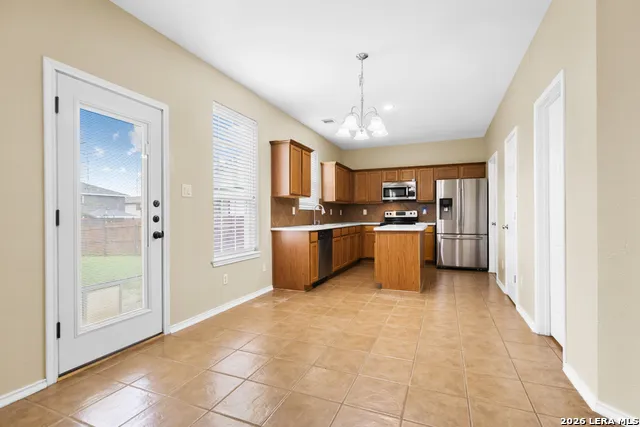 157 CARMEL DR Cibolo, TX 78108