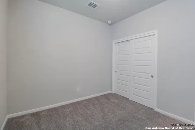 3713 Tripps Seguin, TX 78155