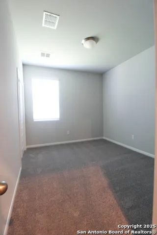 3713 Tripps Seguin, TX 78155