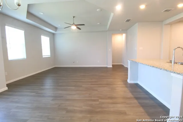 3713 Tripps Seguin, TX 78155