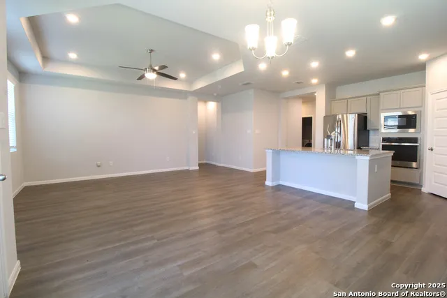 3713 Tripps Seguin, TX 78155