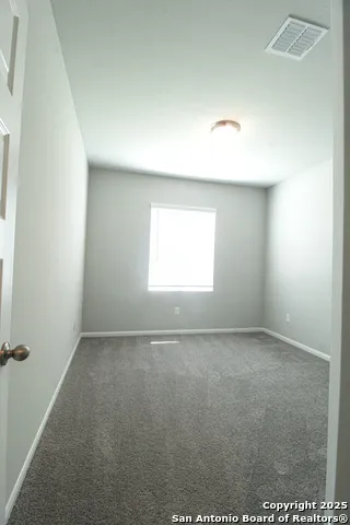 3713 Tripps Seguin, TX 78155