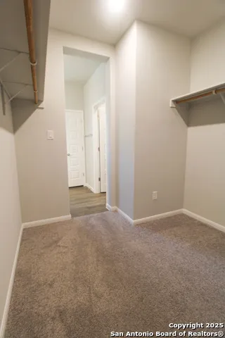 3713 Tripps Seguin, TX 78155