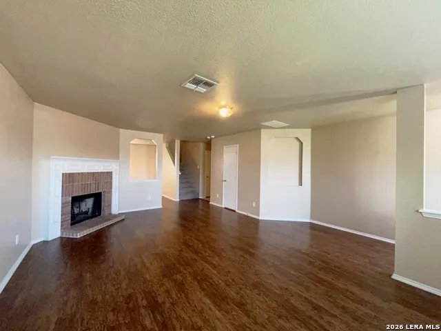 101 Willow Hill Cibolo, TX 78108