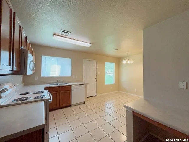 101 Willow Hill Cibolo, TX 78108