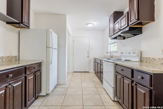 601 COLEMAN ST Unit 2 San Antonio, TX 78208