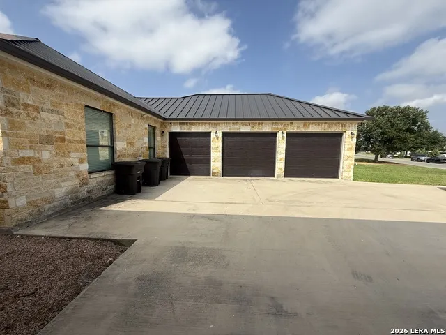 63 Eagle Nest Eagle Pass, TX 78852