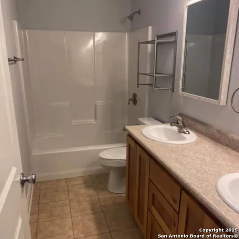 14848 Lytle Somerset Lytle, TX 78052
