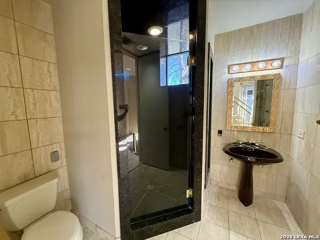 1020 Navarro San Antonio, TX 78205