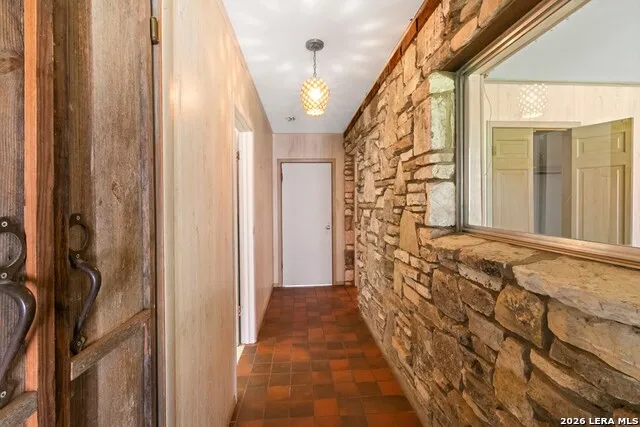 6268 Highway 27 Kerrville, TX 78028
