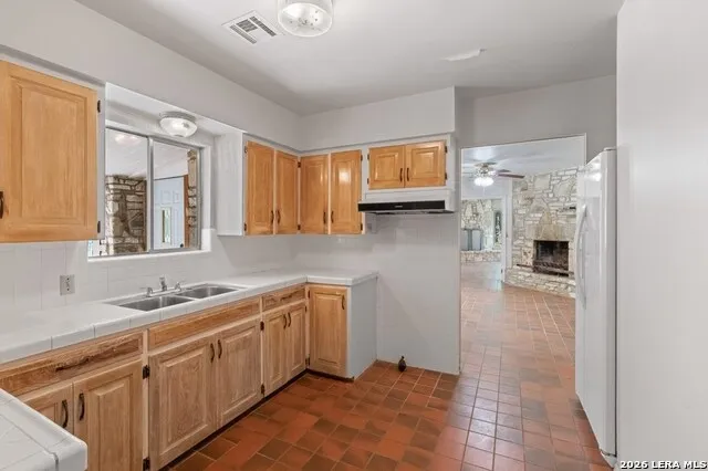 6268 Highway 27 Kerrville, TX 78028