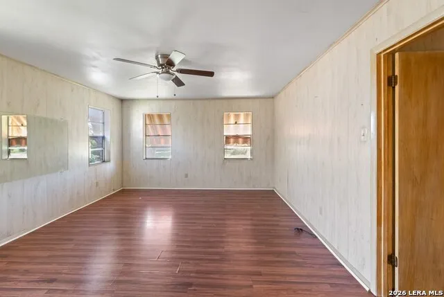 6268 Highway 27 Kerrville, TX 78028
