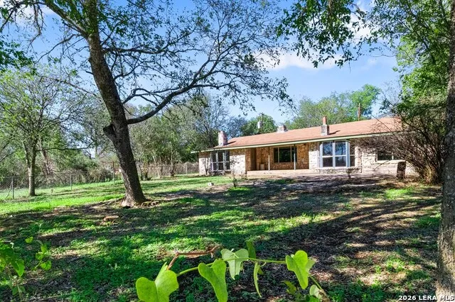6268 Highway 27 Kerrville, TX 78028