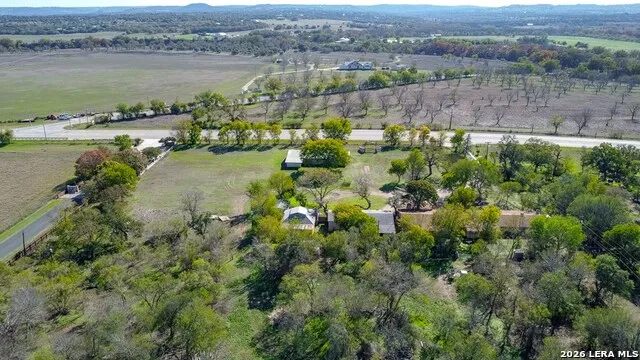 6268 Highway 27 Kerrville, TX 78028