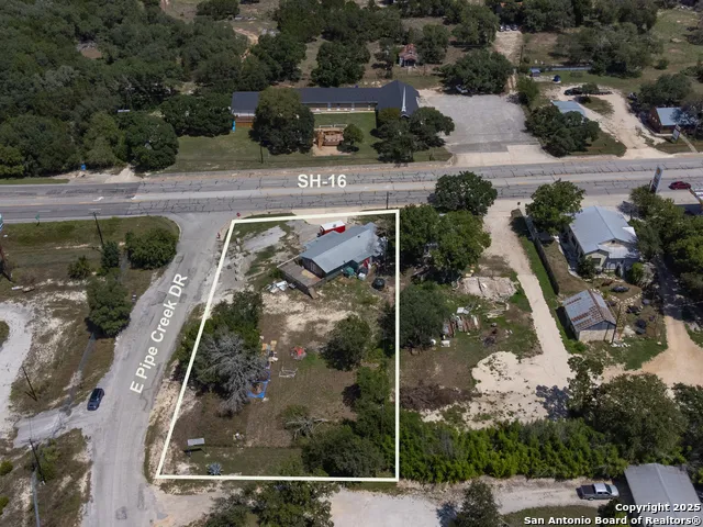9702 State Highway 16 Pipe Creek, TX 78063