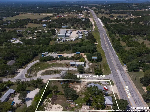 9702 State Highway 16 Pipe Creek, TX 78063