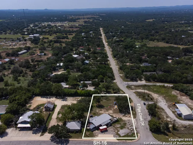 9702 State Highway 16 Pipe Creek, TX 78063