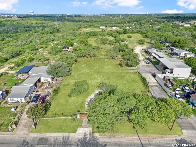 4347 COMMERCIAL AVE San Antonio, TX 78221