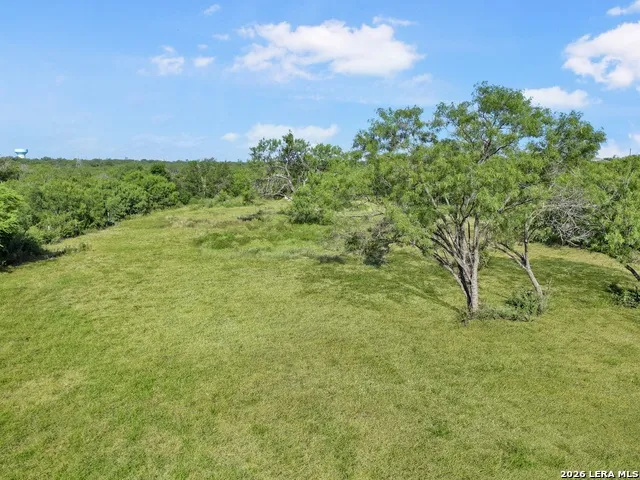 4347 COMMERCIAL AVE San Antonio, TX 78221
