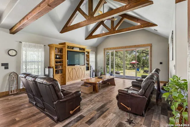70 Richter Rd Boerne, TX 78006