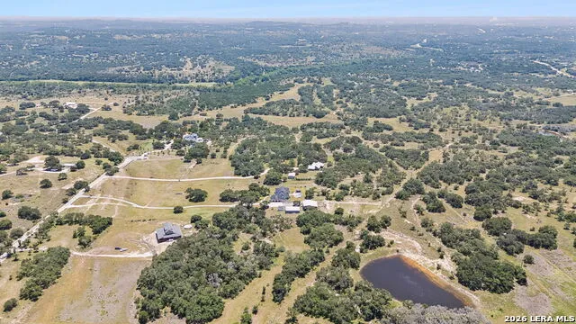 70 Richter Rd Boerne, TX 78006
