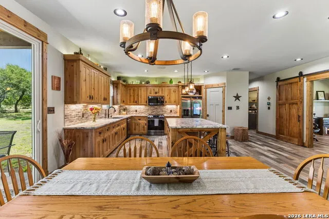 70 Richter Rd Boerne, TX 78006