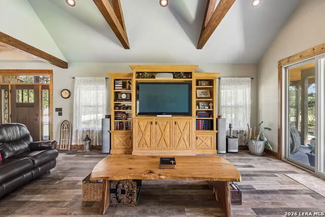 70 Richter Rd Boerne, TX 78006