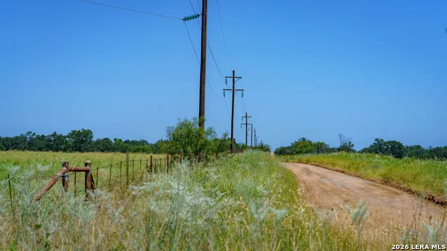 9978 hay spring Fredonia, TX 76842