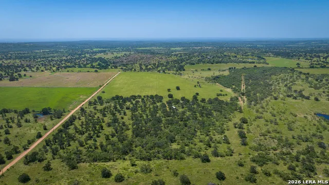 9978 hay spring Fredonia, TX 76842