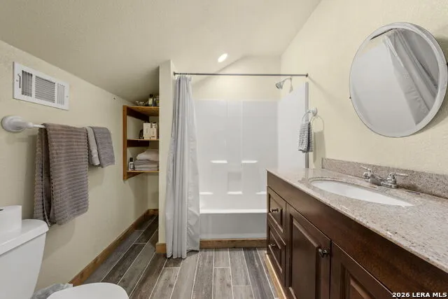 3355 Jim Brite Rd Pleasanton, TX 78064