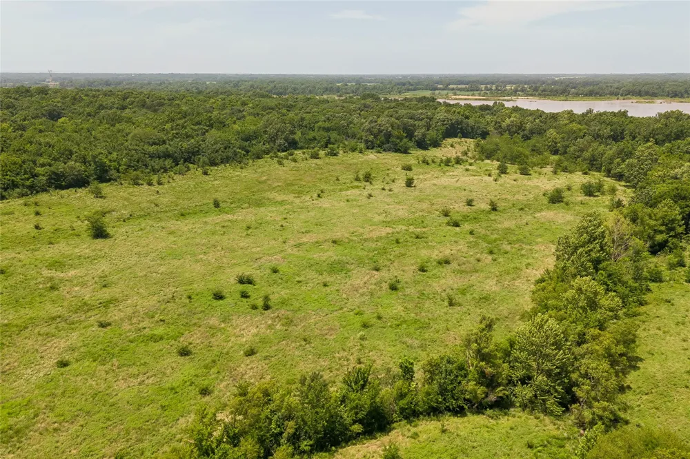 2 W Fern Mountain Road Muskogee, OK 74401