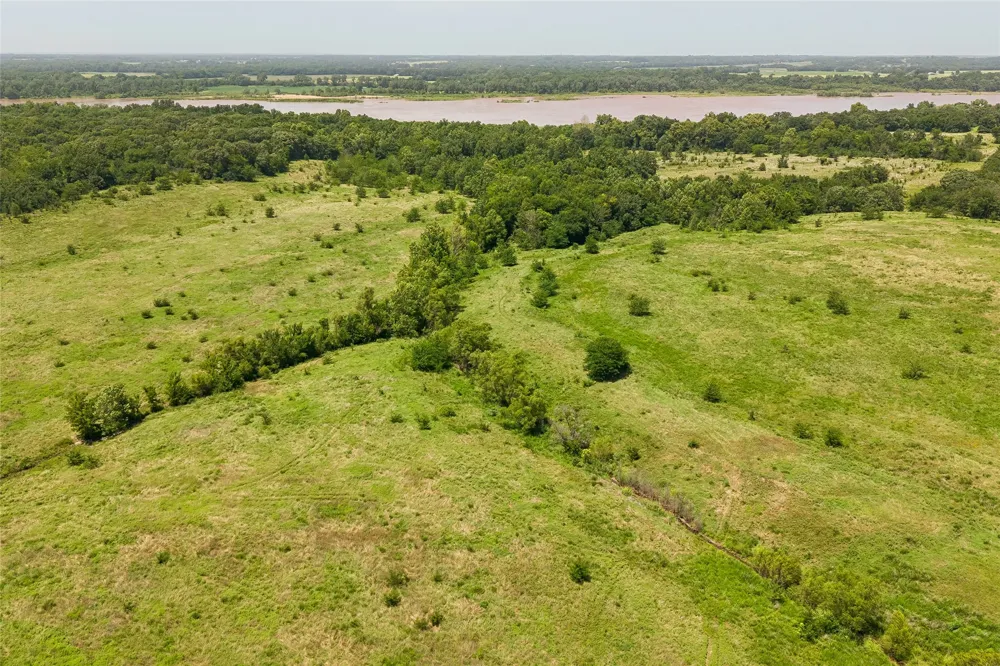 2 W Fern Mountain Road Muskogee, OK 74401