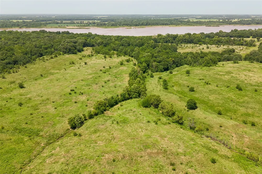2 W Fern Mountain Road Muskogee, OK 74401
