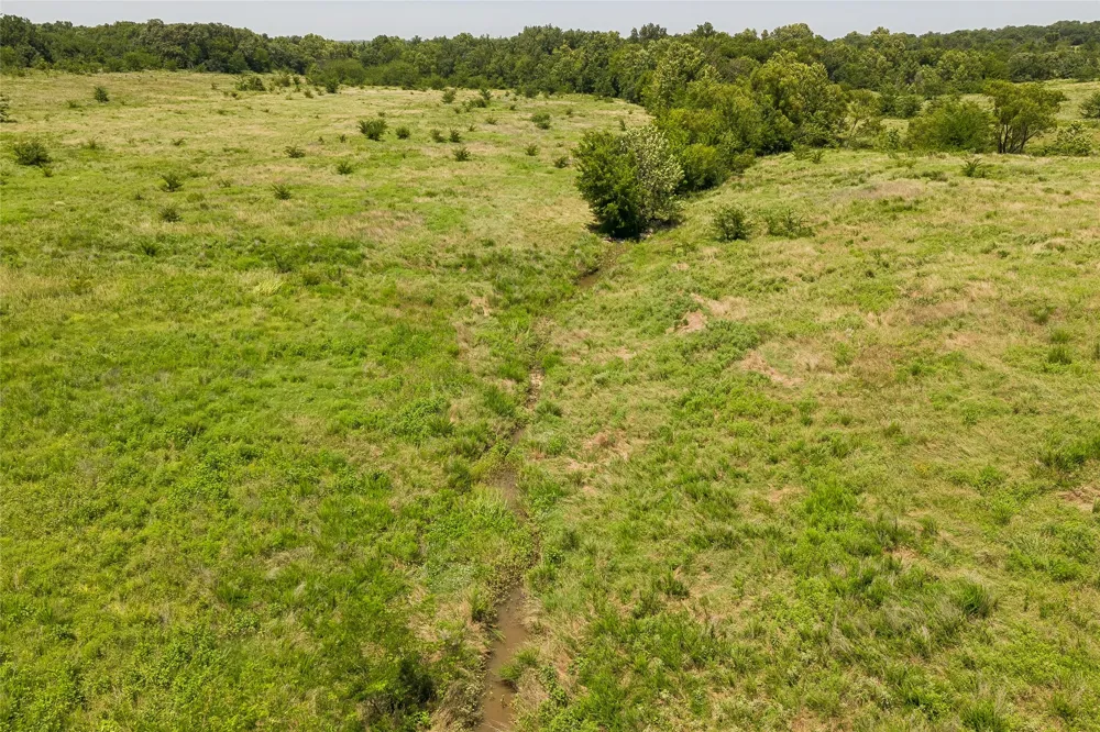 2 W Fern Mountain Road Muskogee, OK 74401