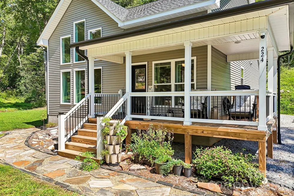 224 & 198 Carpenter Road Marion, NC 28752
