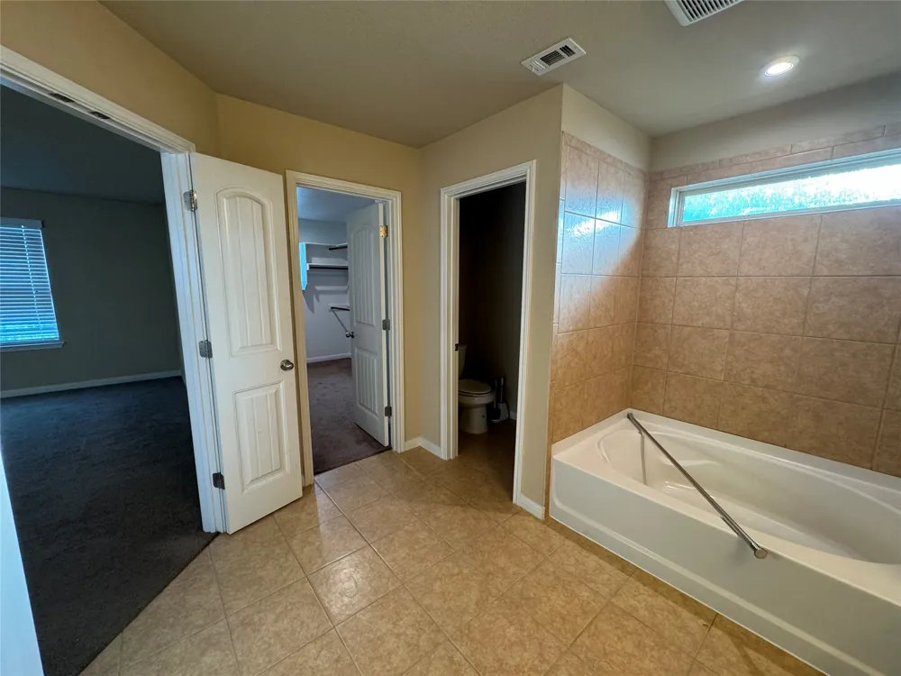 2916 Cotton Gin Drive Round Rock, TX 78664