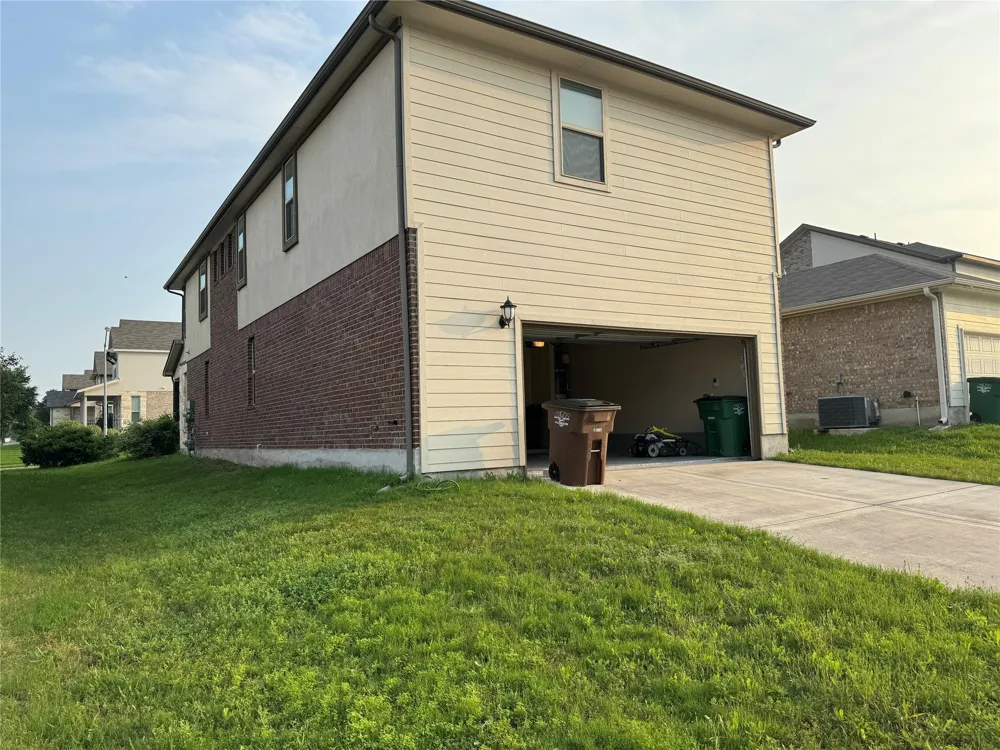 2916 Cotton Gin Drive Round Rock, TX 78664
