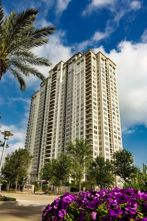 1200 Post Oak Boulevard #901