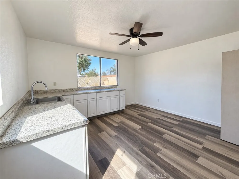 180 E Warner Avenue Fresno, CA 93710