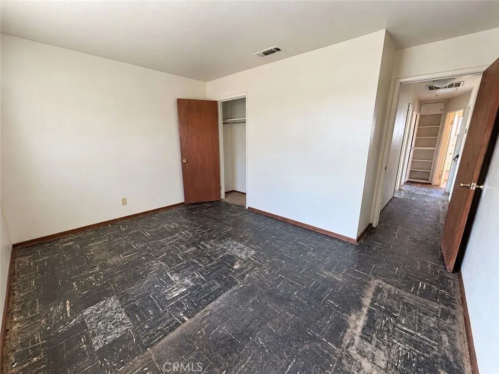 180 E Warner Avenue Fresno, CA 93710