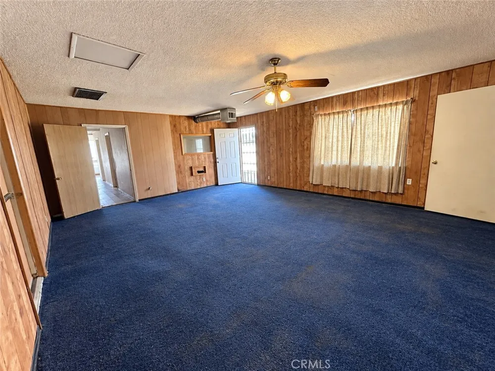 180 E Warner Avenue Fresno, CA 93710