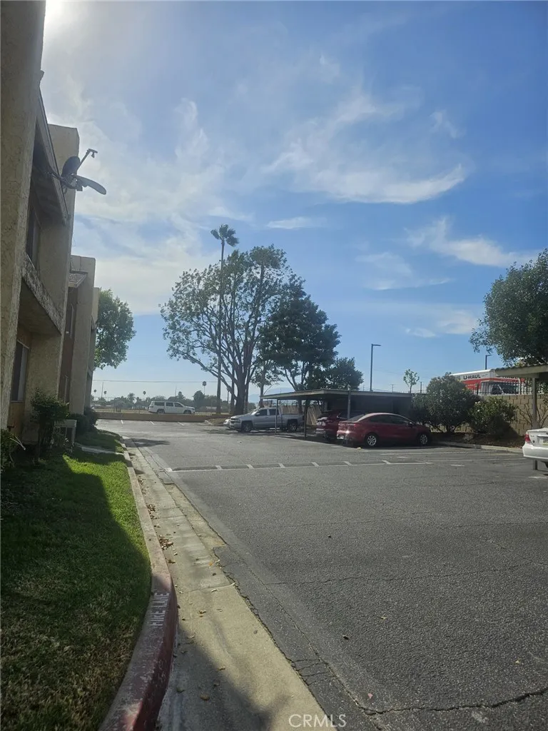 1025 Tippecanoe Avenue San Bernardino, CA 92410