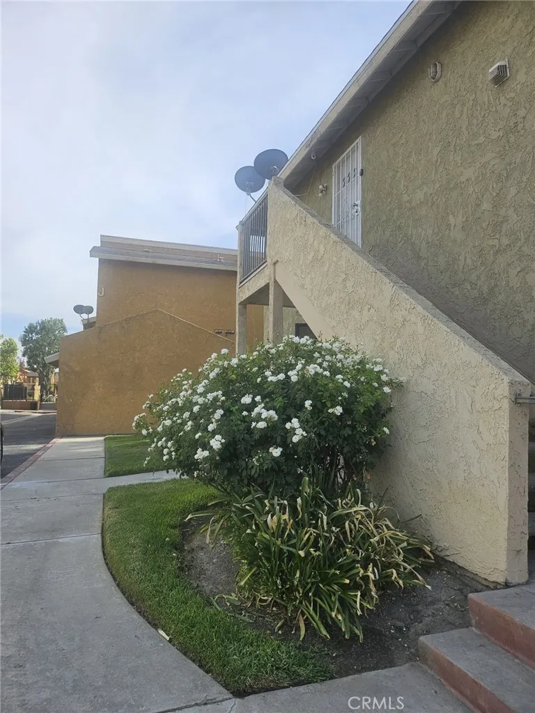 1025 Tippecanoe Avenue San Bernardino, CA 92410